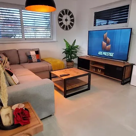 Villa Aog Prestige Prestigehome 2, Jacuzzi Sauna Parking Colmar *